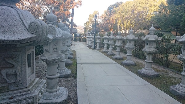 伊和志津神社の参道