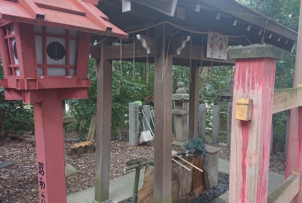松尾神社の手水舎